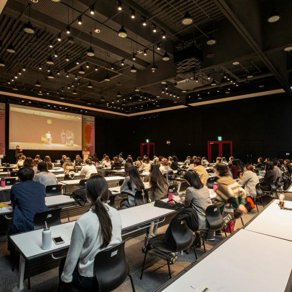 Communication d’influence : origines, mécanismes et usages modernes